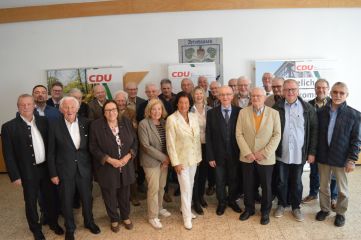 Mitgliederehrung Zehnhausen Gruppenbild 2